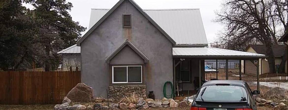 Home for Sale in Rye, Colorado